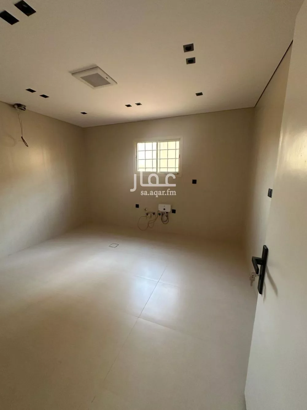 3 bedroom floor in Al Munsiyah 9