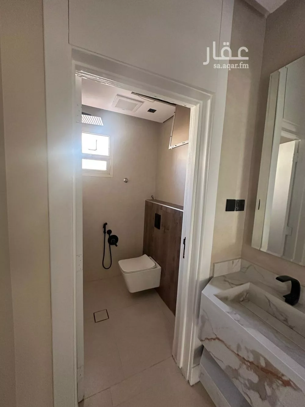 3 bedroom floor in Al Munsiyah 10