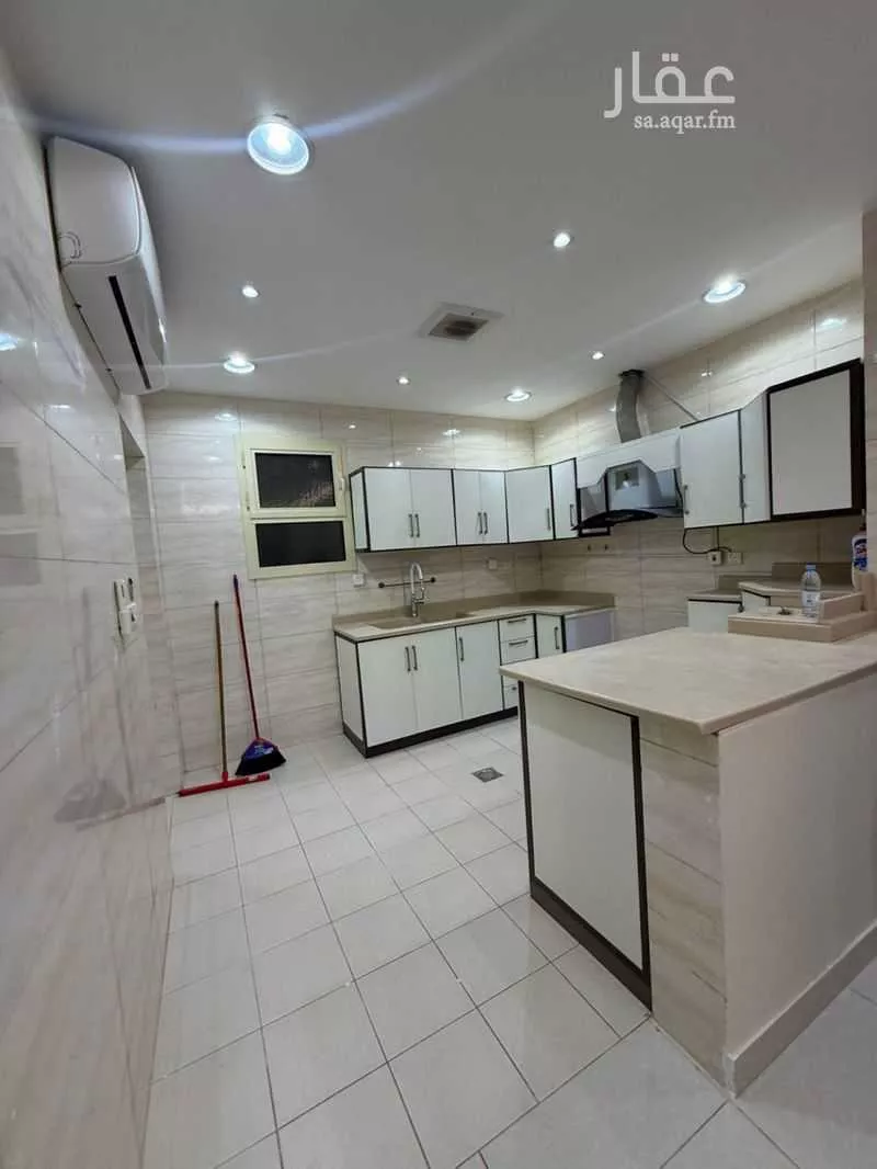 3 bedroom apartment in Al Malqa 2