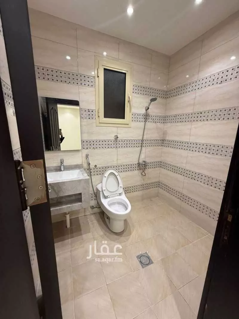 3 bedroom apartment in Al Malqa 13