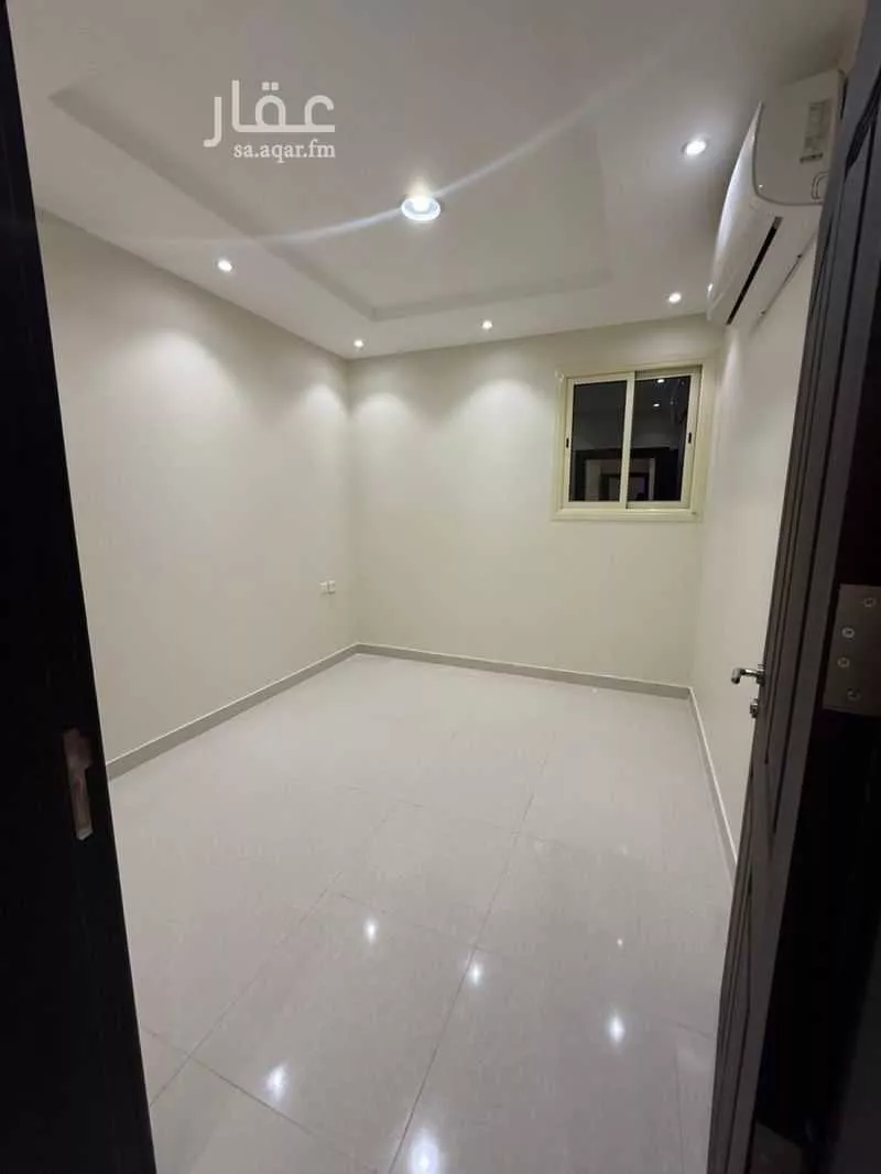 3 bedroom apartment in Al Malqa 8