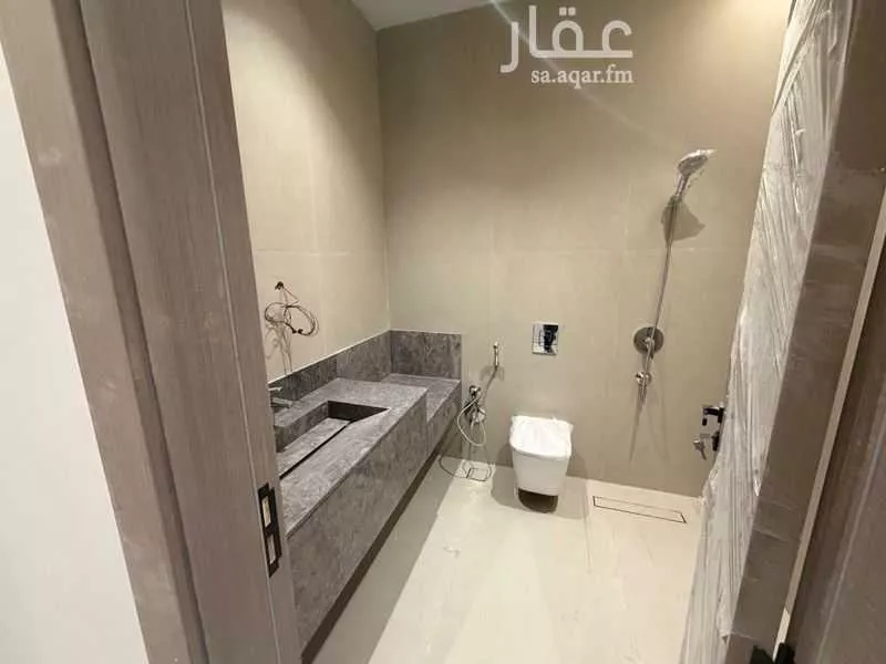 دور 5 غرف في الملقا 12