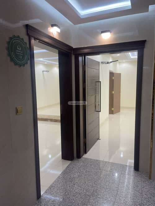 5 bedroom apartment in Al Marwa 4