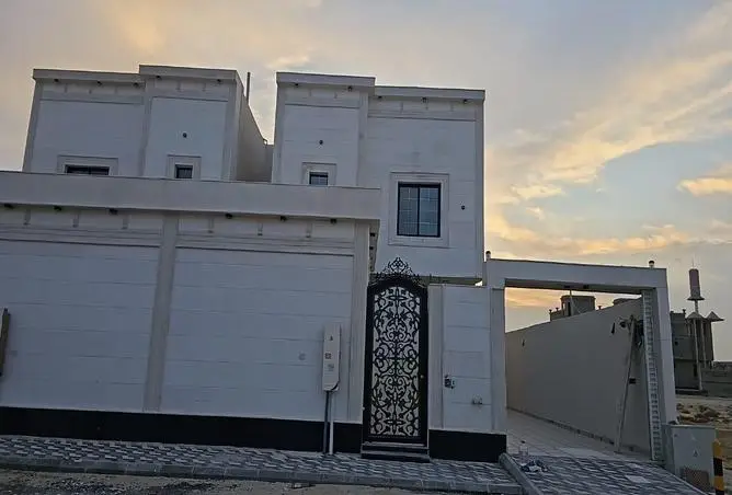 فيلا 4 غرف في قرطبة، الدمام