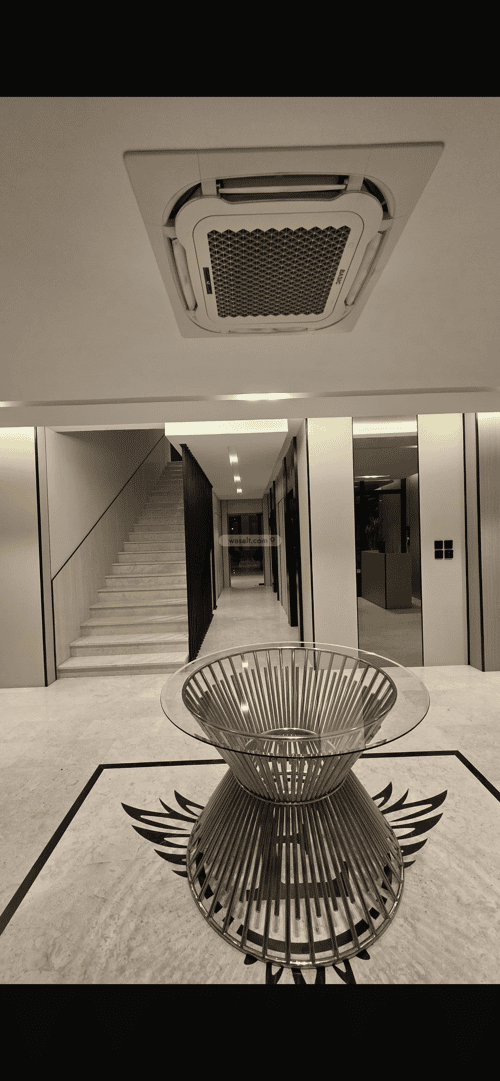 3 bedroom apartment in Al Rawdah 5