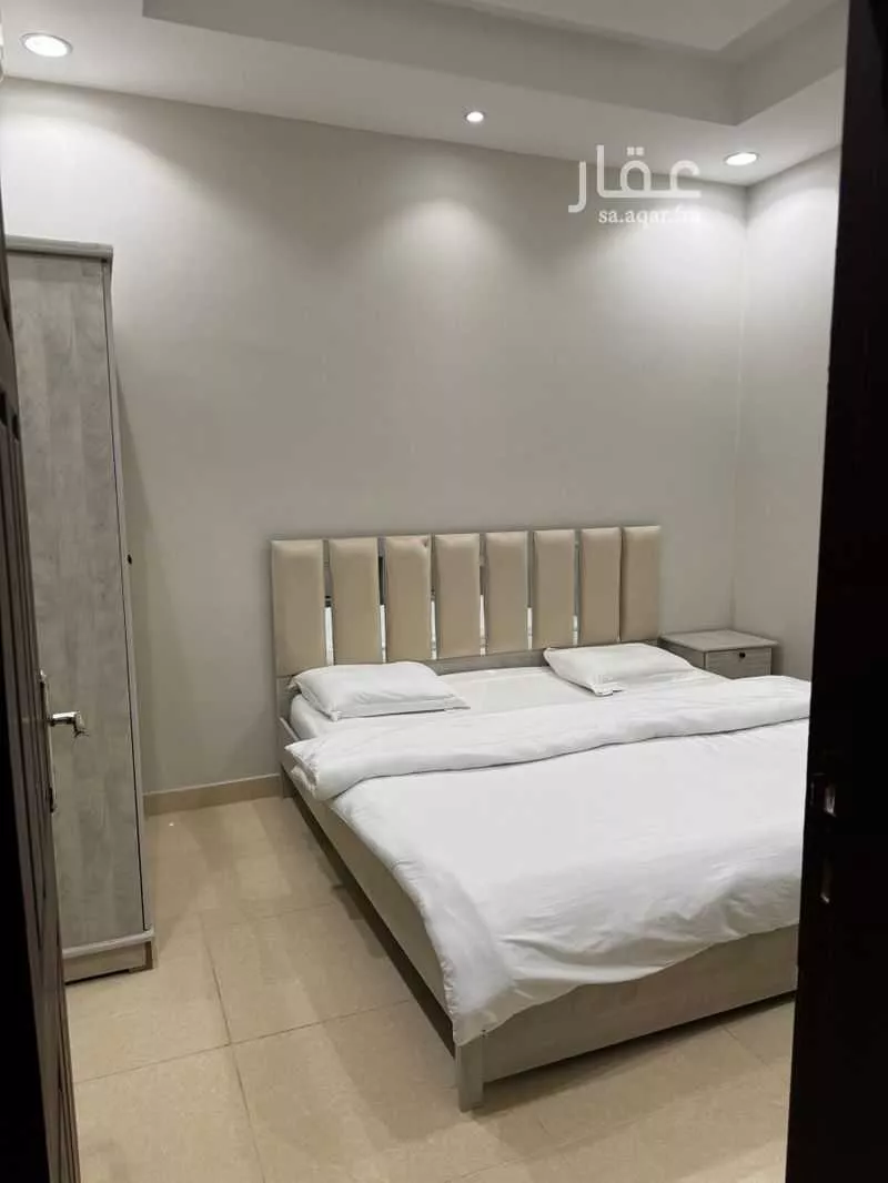 شقة 1 غرف في الملقا 5