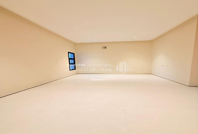 6 bedroom villa in As Sawari 3