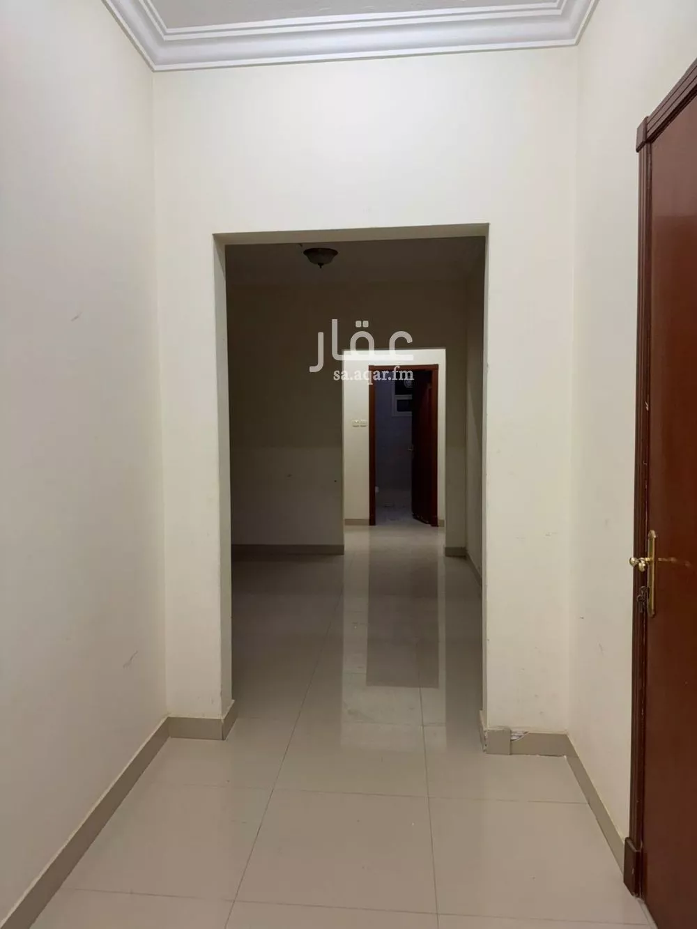3 bedroom floor in Dhahrat Laban 2