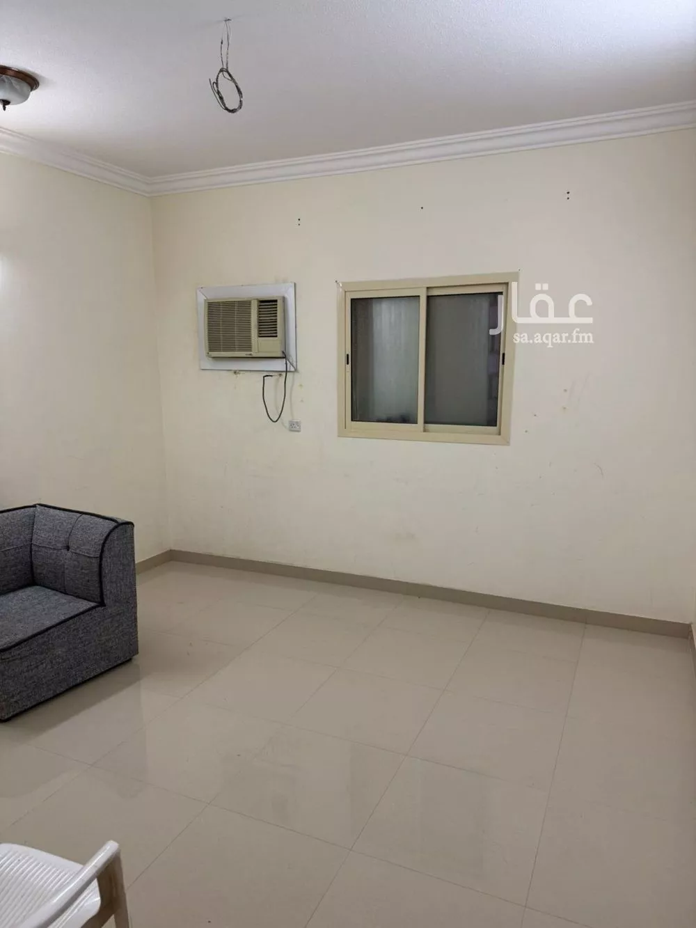 3 bedroom floor in Dhahrat Laban 4