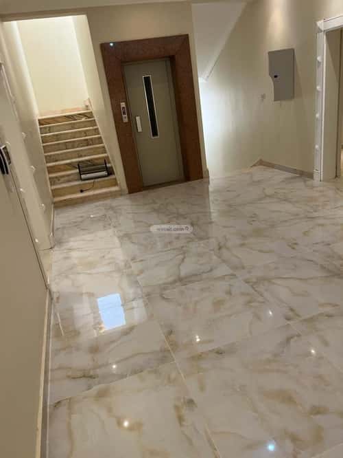 8 bedroom villa in Al Yaqout 4