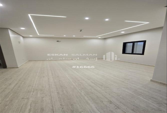 7 bedroom villa in Al Hamra 2