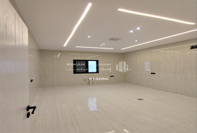7 bedroom villa in Al Zahra 3