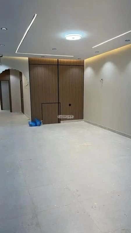 شقة 5 غرف في الرياض 1