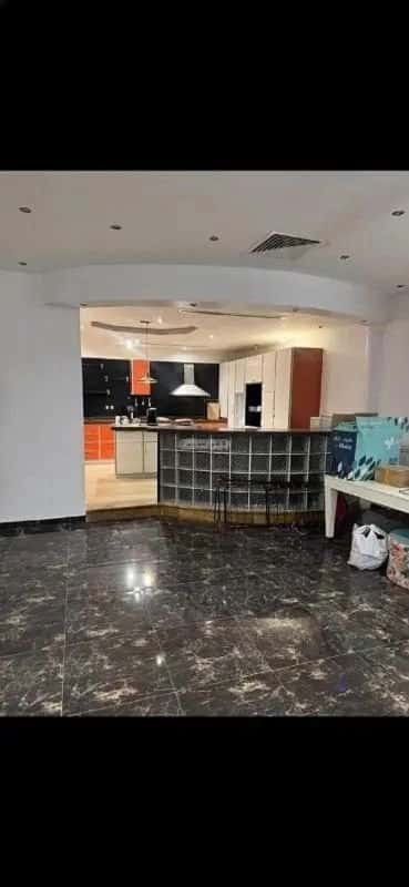 7 bedroom villa in Al Hamdaniyah 3