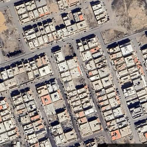 5 bedroom apartment in Al Falah 1