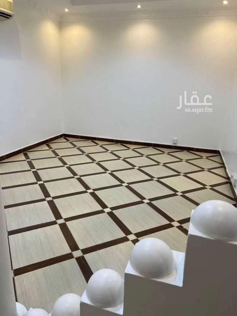 3 bedroom floor in Al Rawabi 4