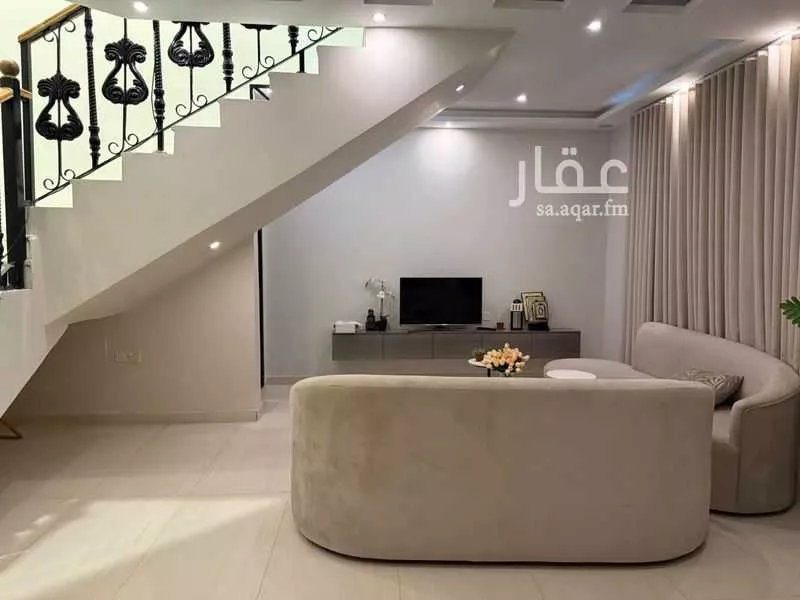 فيلا 4 غرف في النرجس 5