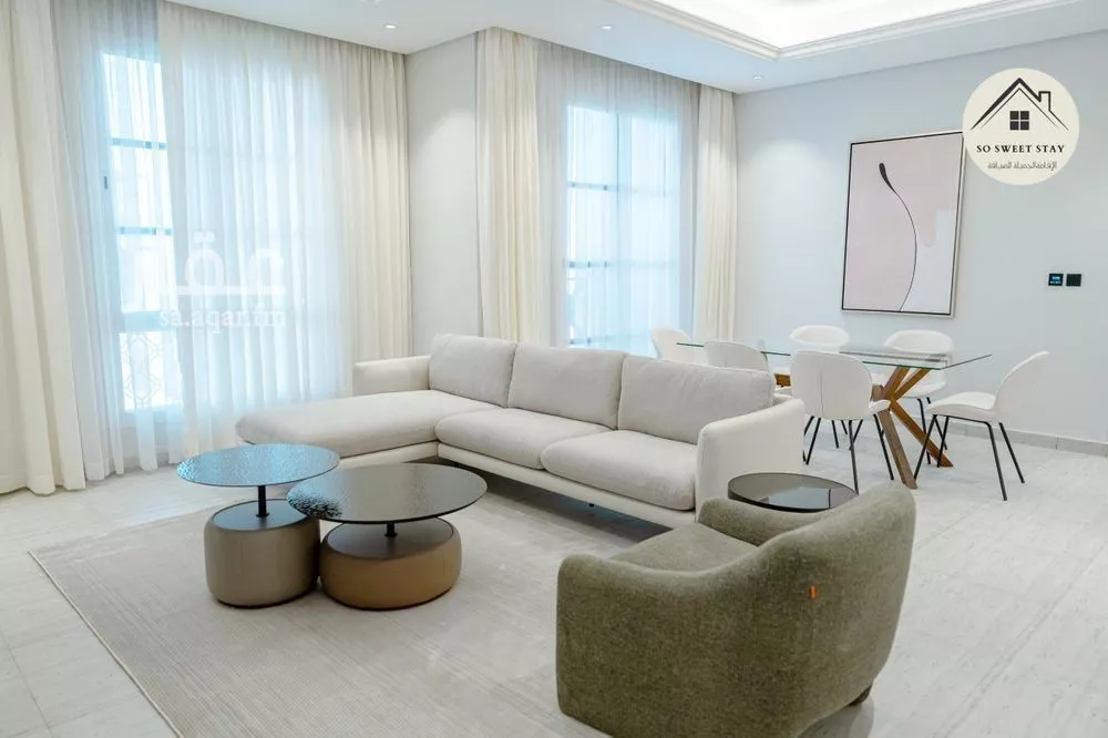 3 bedroom apartment in Al Malqa 12