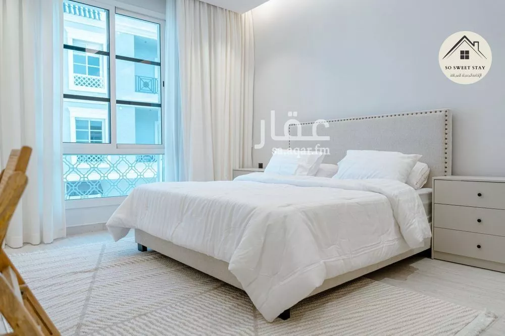 3 bedroom apartment in Al Malqa 15