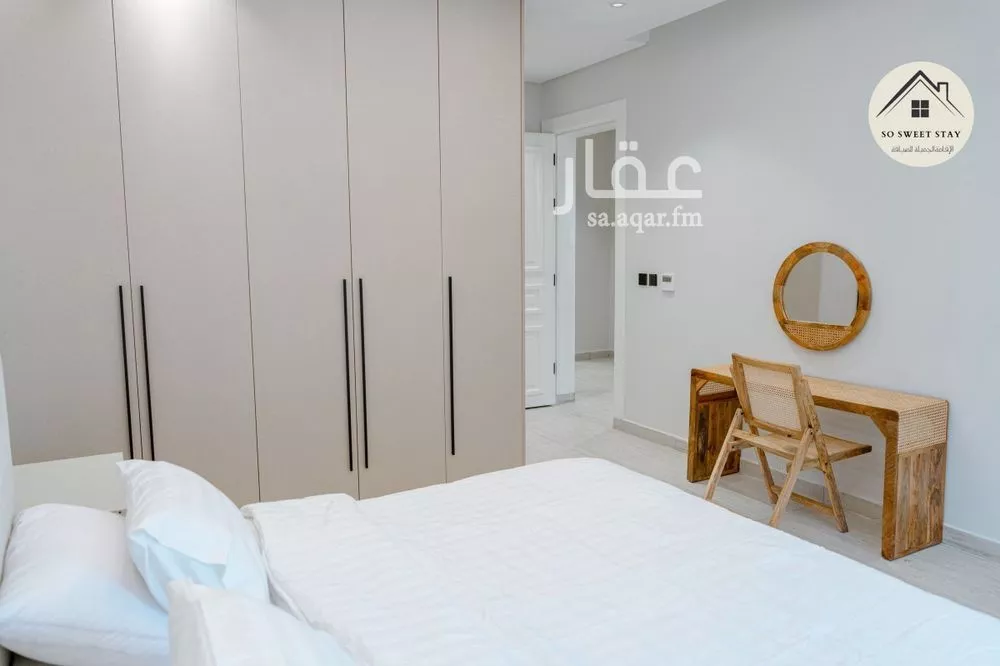 3 bedroom apartment in Al Malqa 18