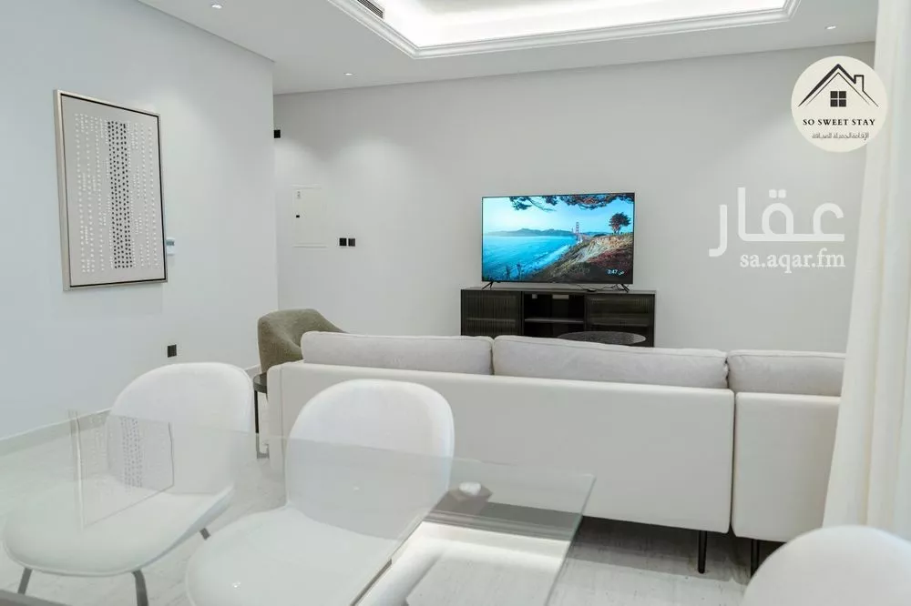 3 bedroom apartment in Al Malqa 10