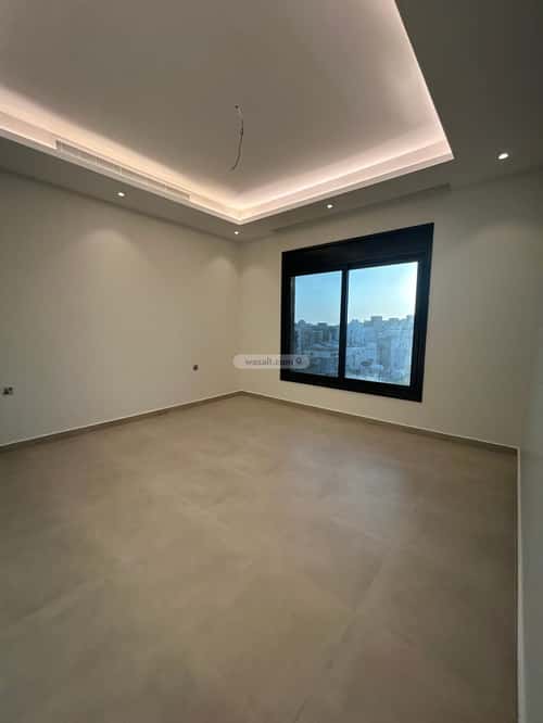 3 bedroom apartment in Al Rawdah 4