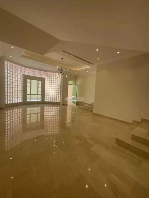 9 bedroom villa in Al Shati 12