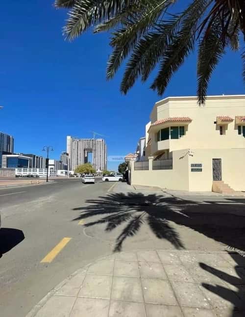 9 bedroom villa in Al Shati 6