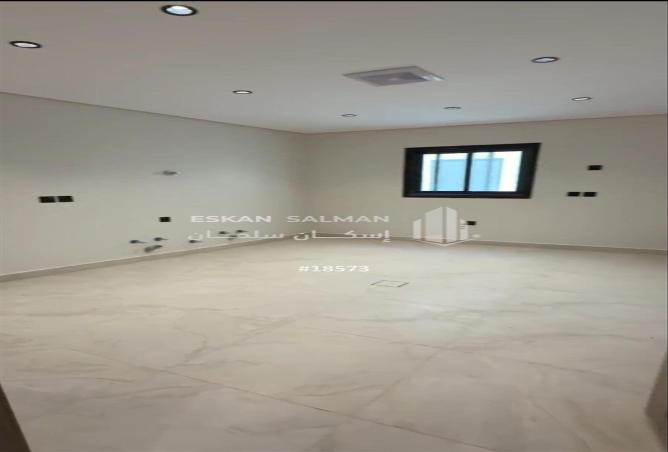 5 bedroom apartment in Al Salam 3