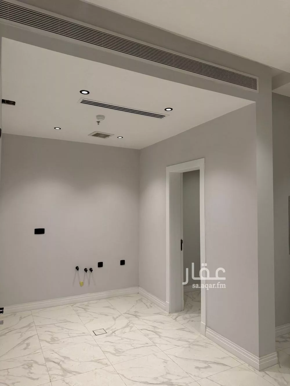 6 bedroom apartment in Al Malqa 8