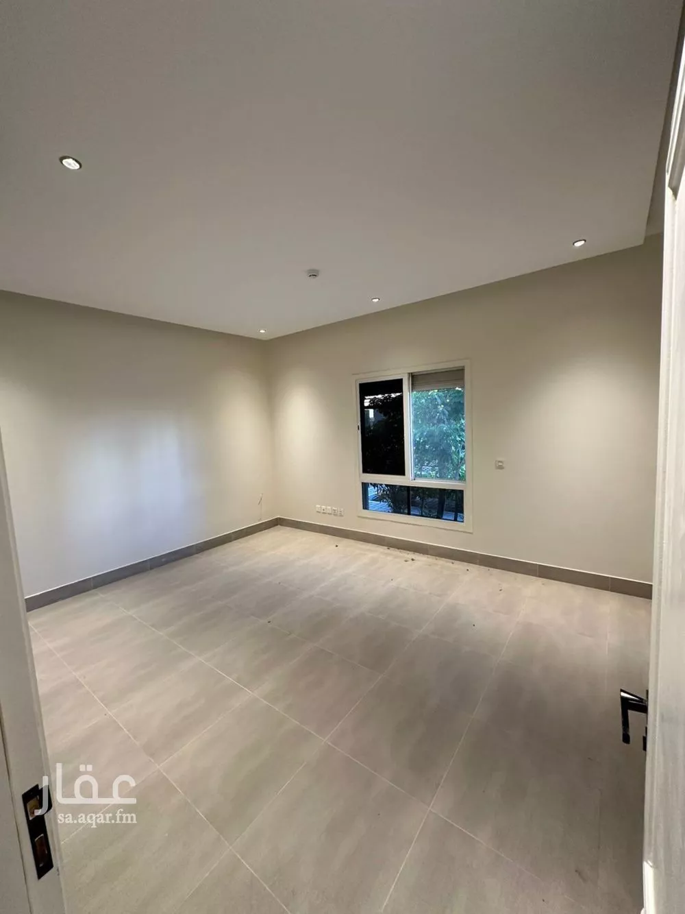 3 bedroom apartment in Al Malqa 10