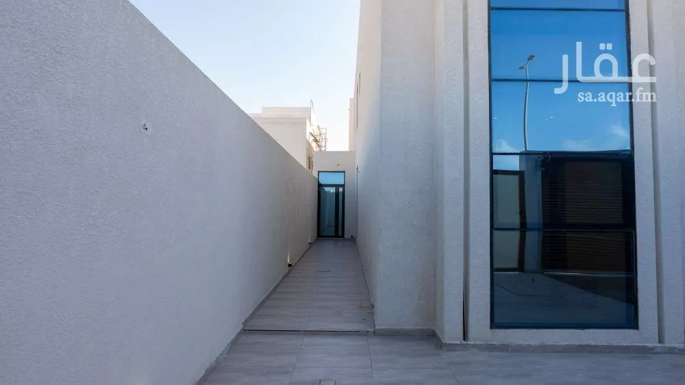 6 bedroom villa in Ash Sharq, Eastern Province 9