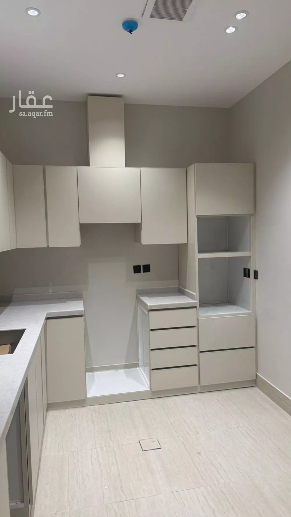 4 bedroom apartment in Al Rimal, Riyadh 7