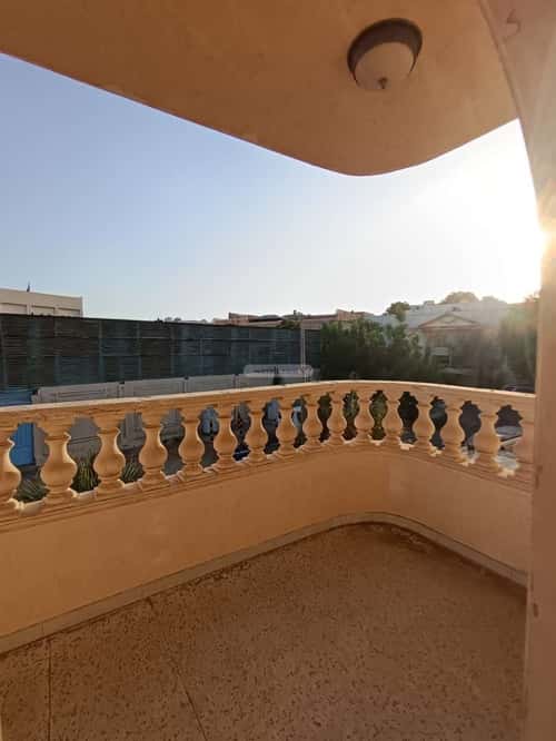 6 bedroom villa in Al Murjan 9