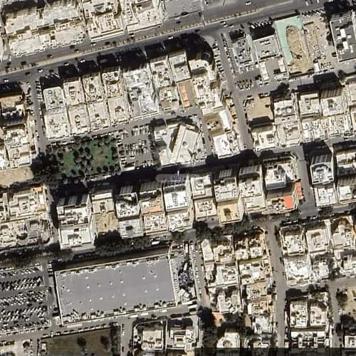 شقة 4 غرف في الزهراء 1