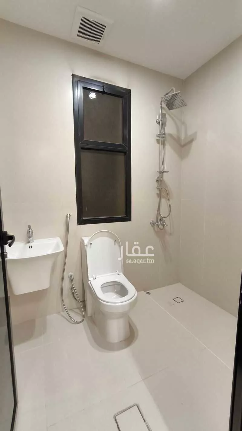 4 bedroom apartment in Hajar, Eastern Province 14