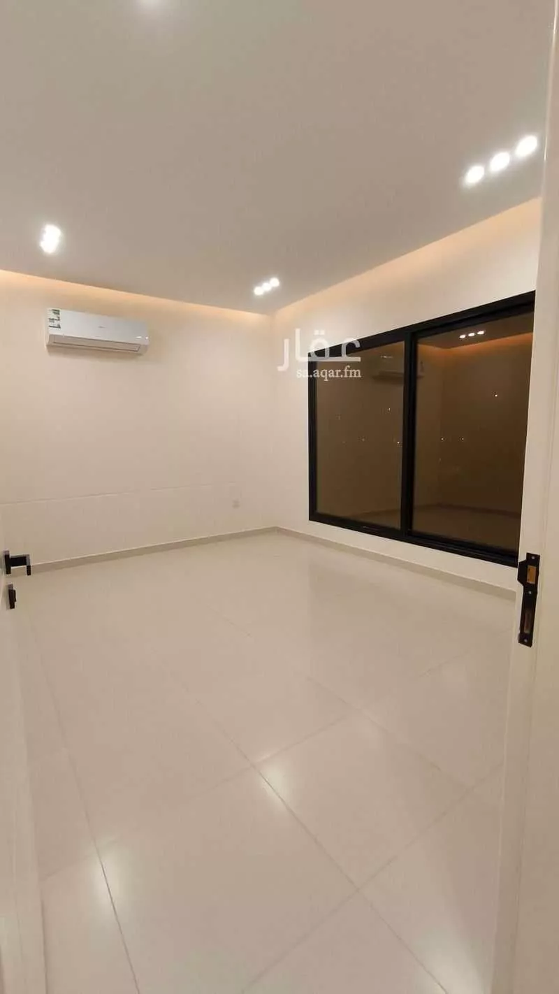 4 bedroom apartment in Hajar, Eastern Province 5