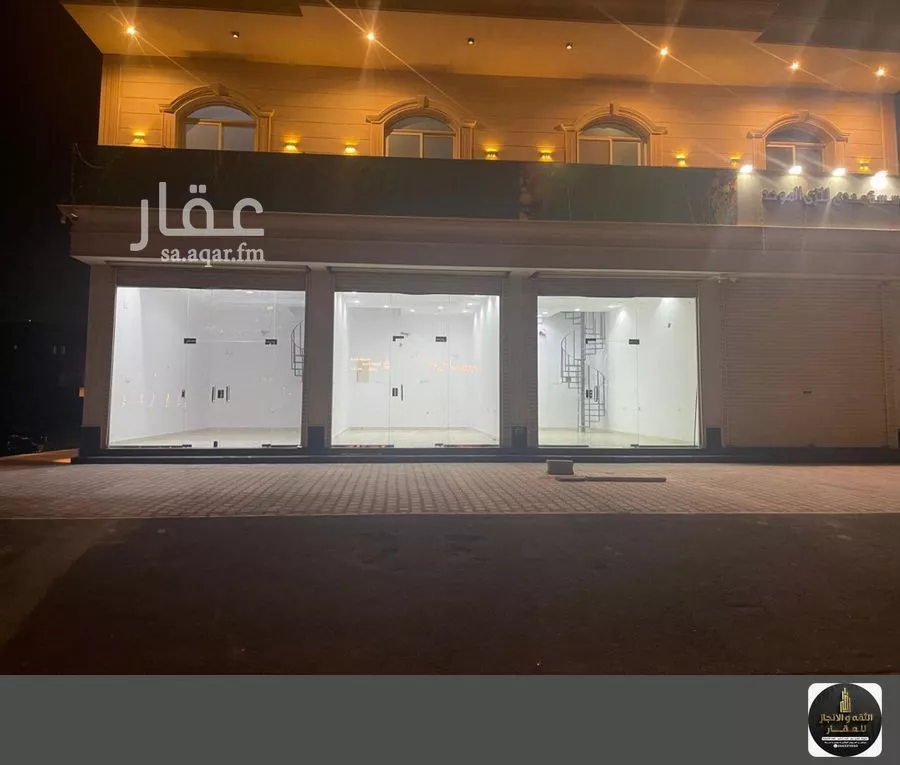 612 sqm shop in Jeddah 2