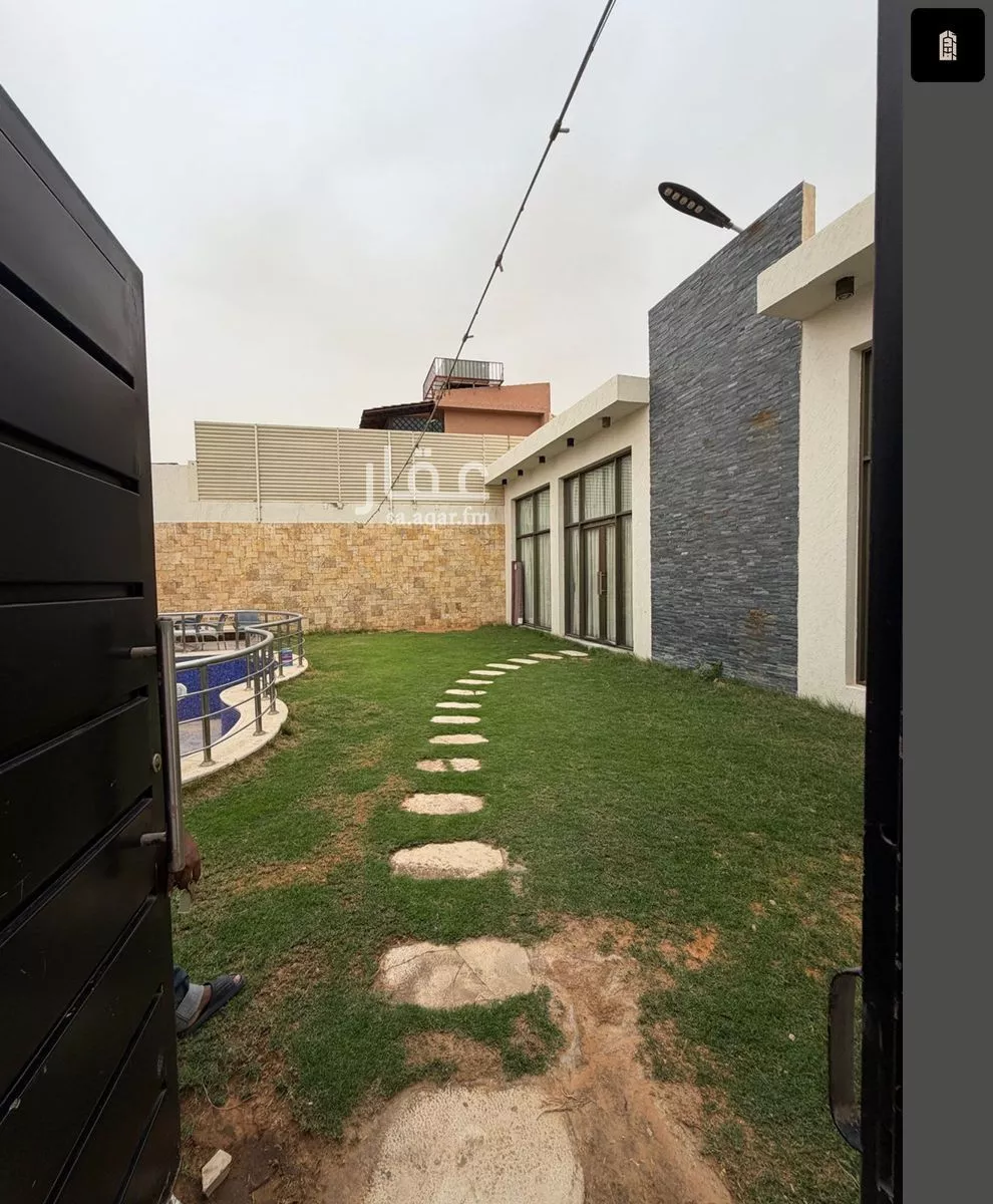 870 sqm land in Al Fayha 6