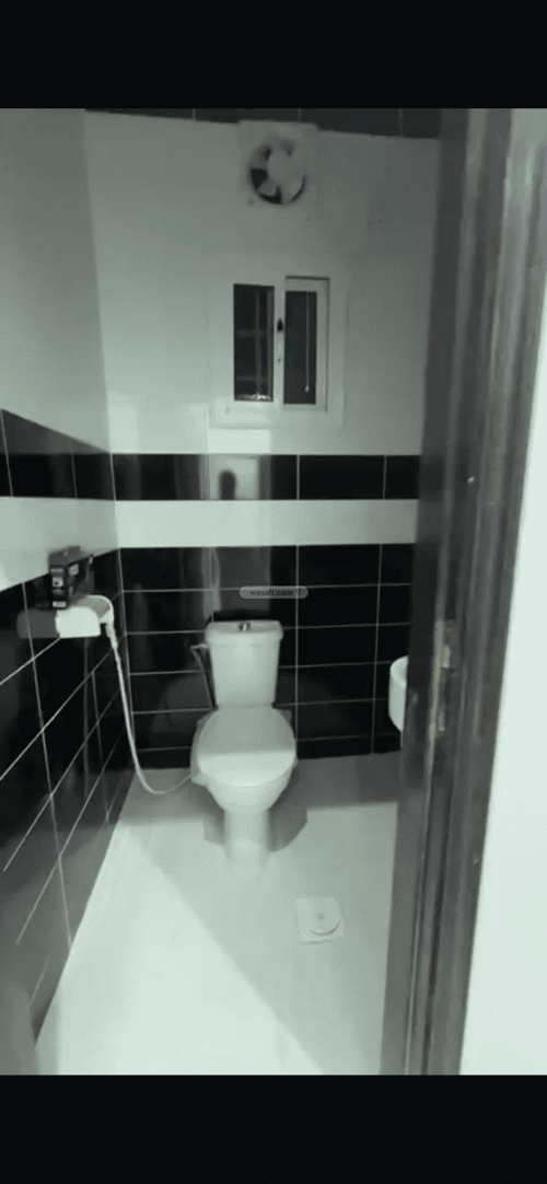 6 bedroom apartment in Al Wahah 3