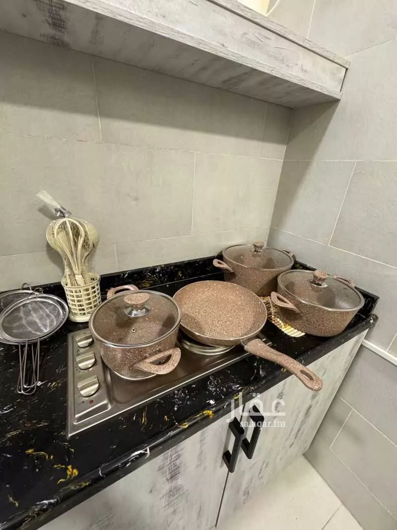 3 bedroom apartment in Al Rabwa 8