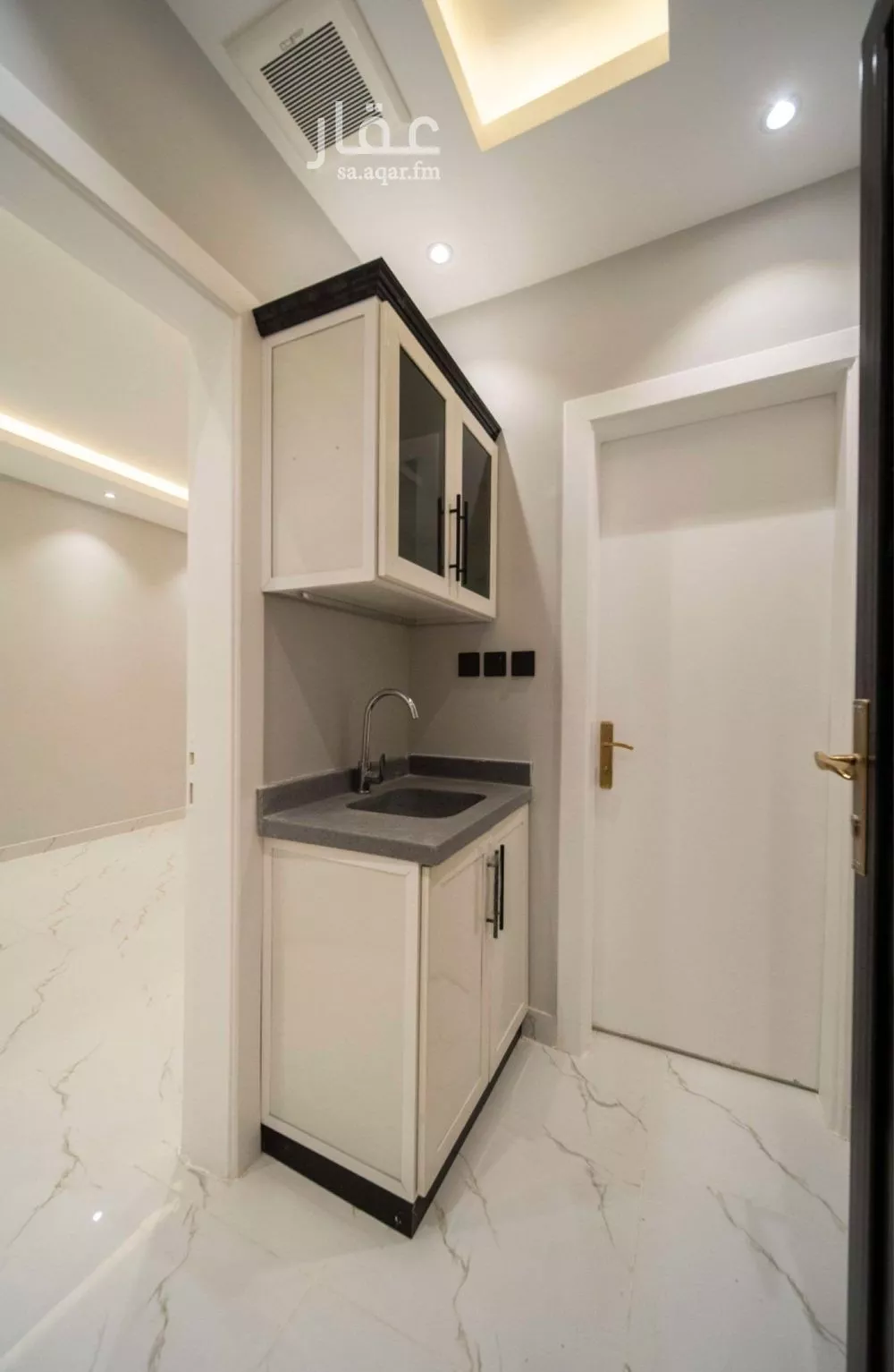 1 bedroom apartment in Al Malqa 13