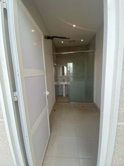 3 bedroom apartment in Al Rawdah 2