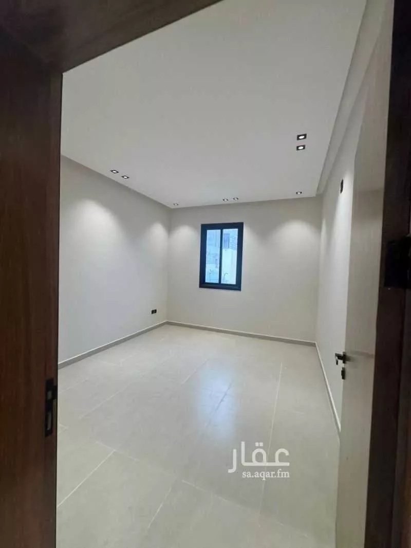 5 bedroom floor in Okaz 3