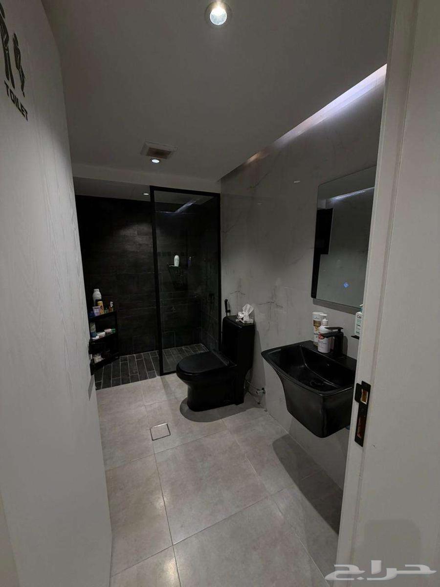 3 bedroom apartment in Al Malqa 6
