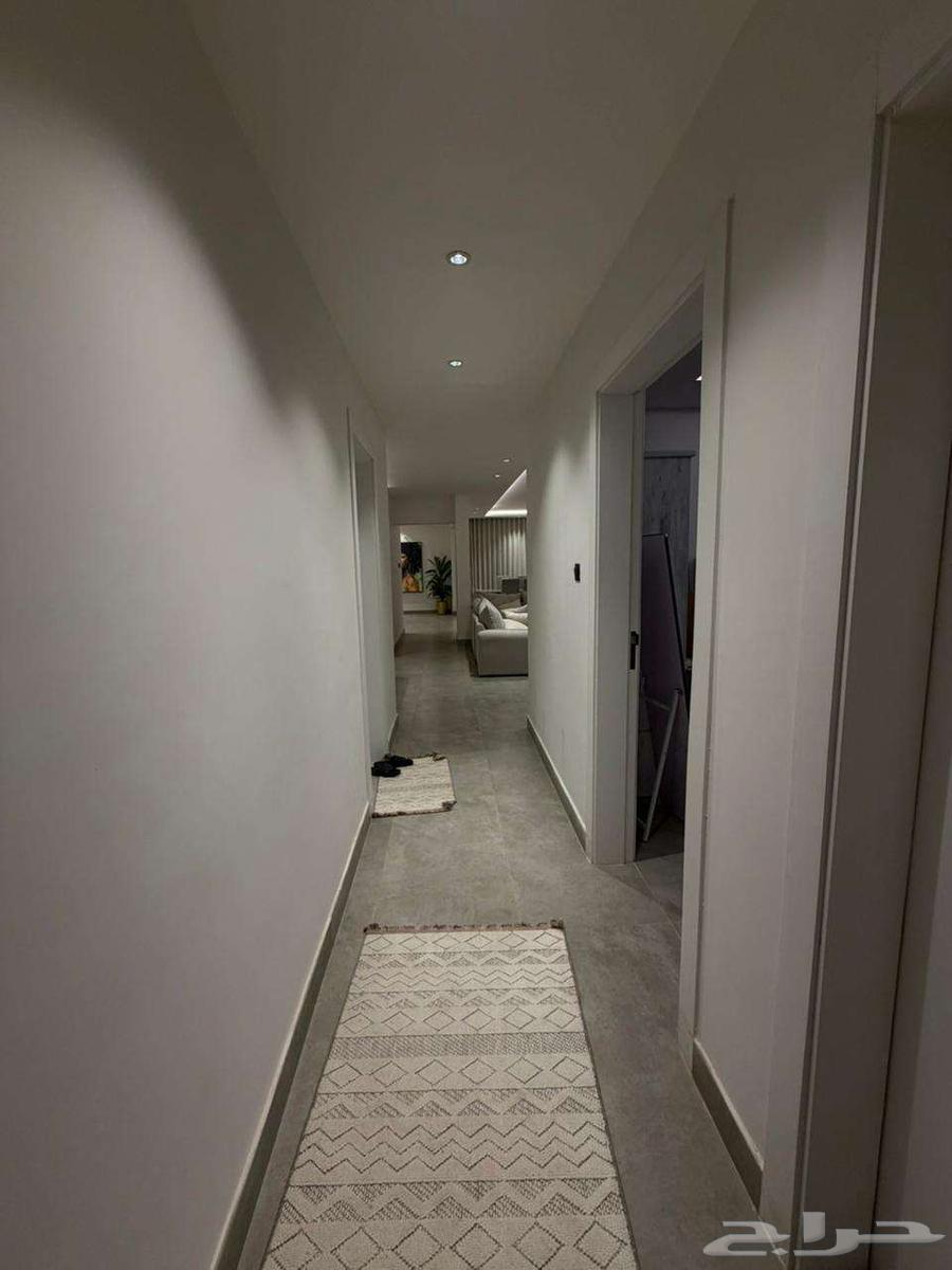 3 bedroom apartment in Al Malqa 9
