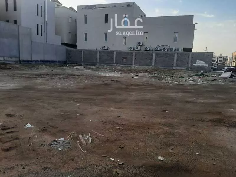 375 sqm land in Az Zomorod 4