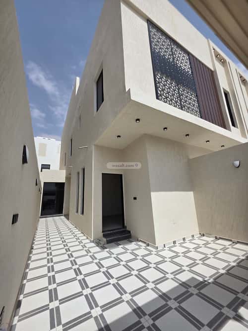 دور 4 غرف في الوسام 5