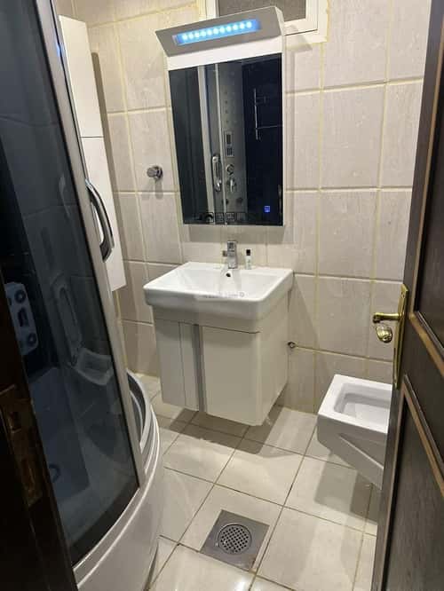 3 bedroom apartment in Al Malqa 4