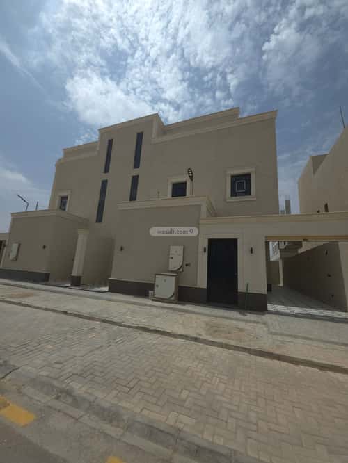 4 bedroom villa in Al Wisam, Riyadh 11